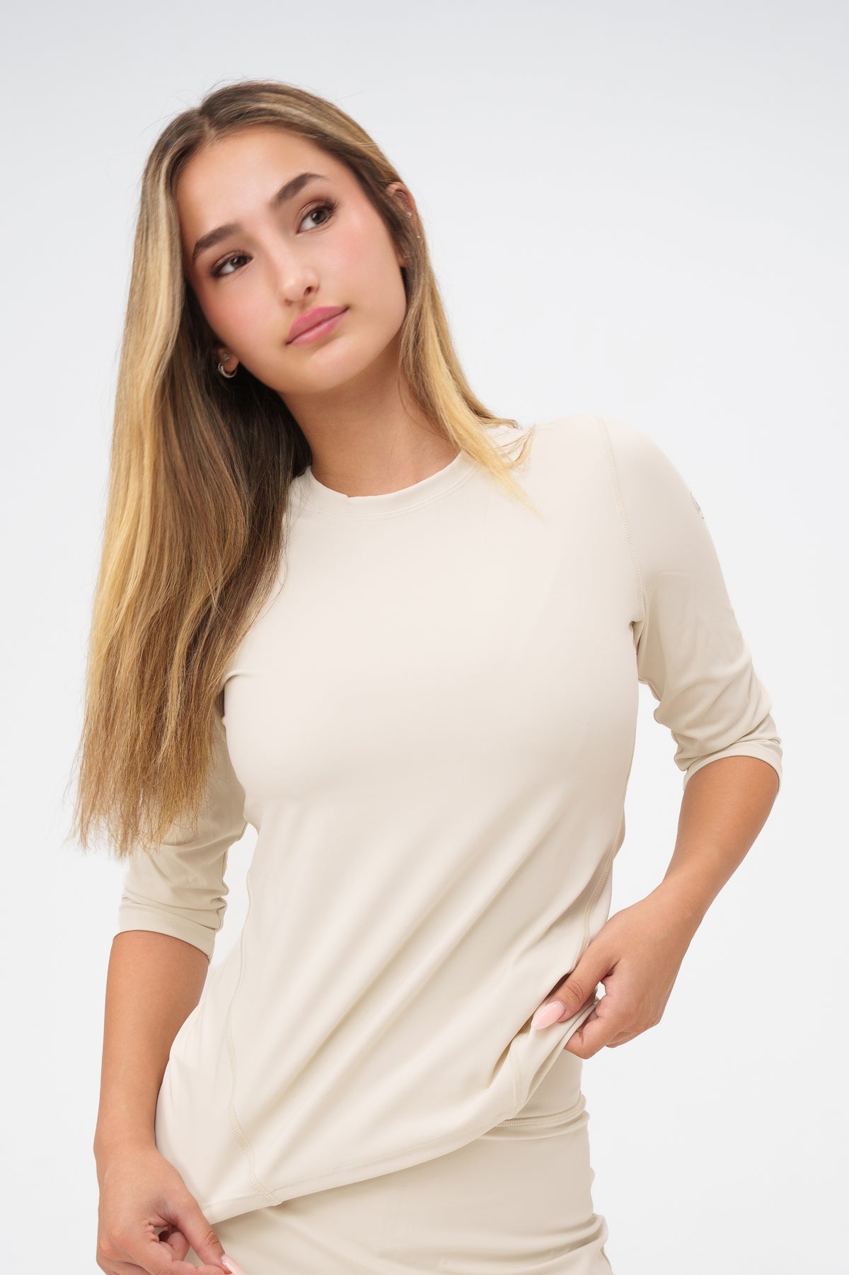 חולצת ספורט שליש MODEST SHIRT