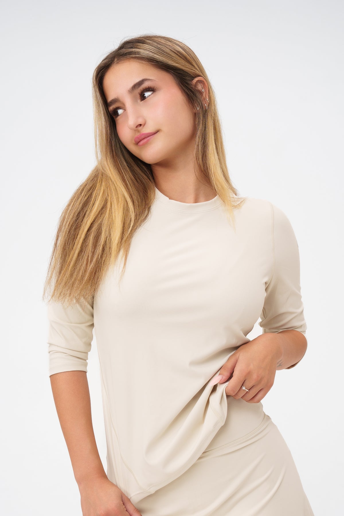 חולצת ספורט שליש MODEST SHIRT