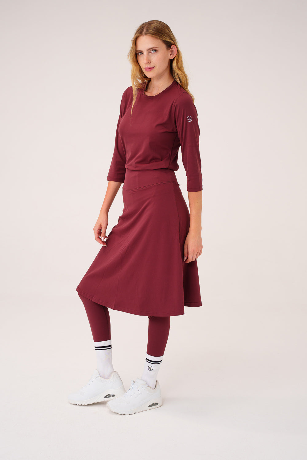 טייץ חצאית מתחת לברך MODEST SKIRTED LONG