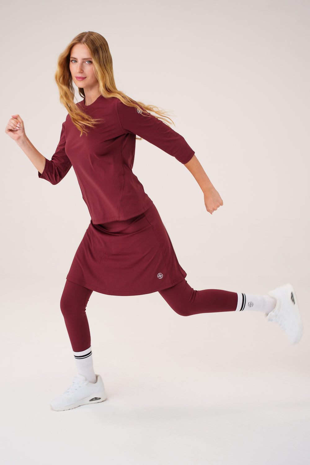 טייץ חצאית מעל הברך MODEST SKIRTED