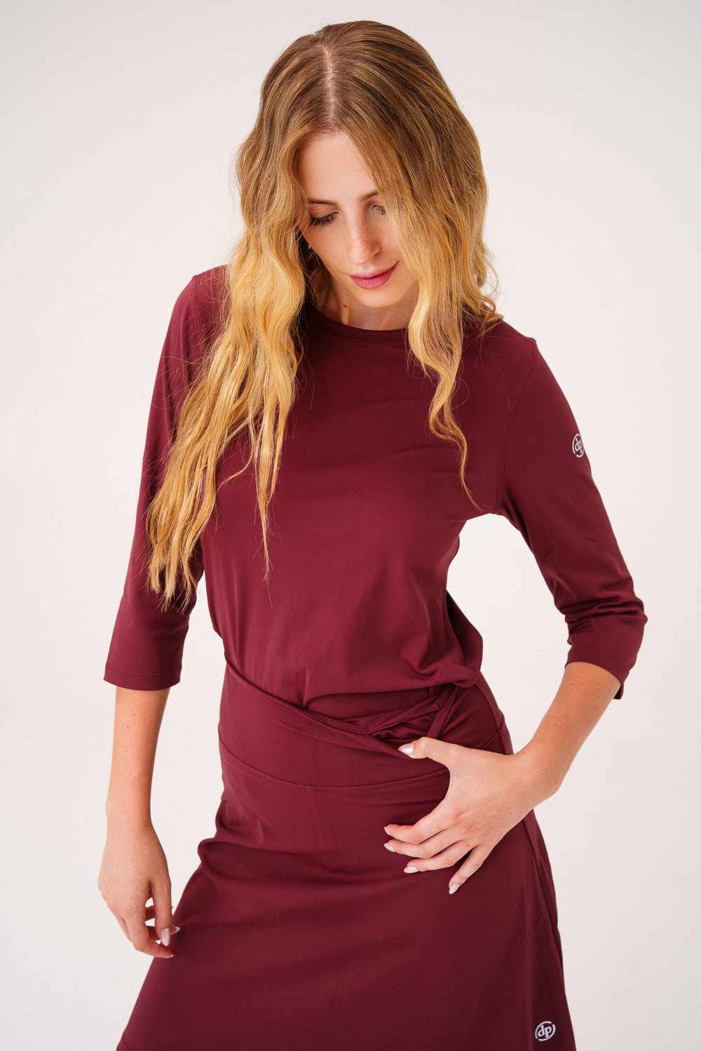חולצת ספורט שליש MODEST SHIRT
