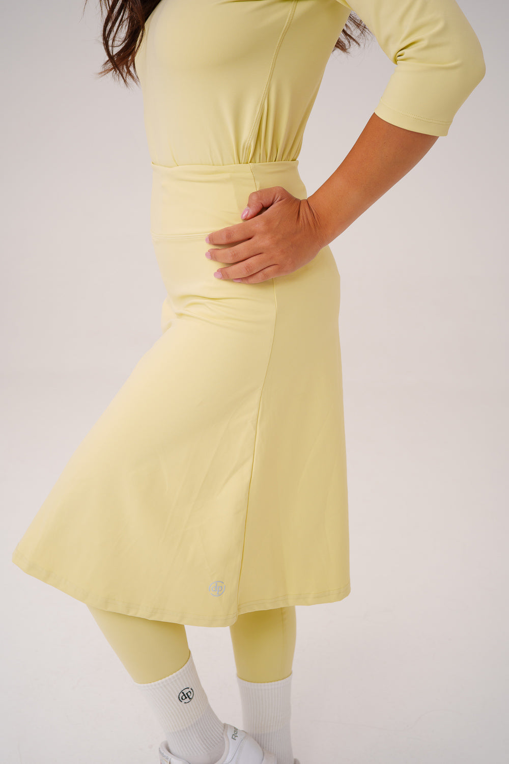 טייץ חצאית מתחת לברך MODEST SKIRTED LONG